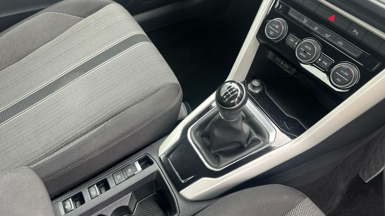 Volkswagen T-Roc 1.0 TSI 110 Design 2dr Petrol Cabriolet